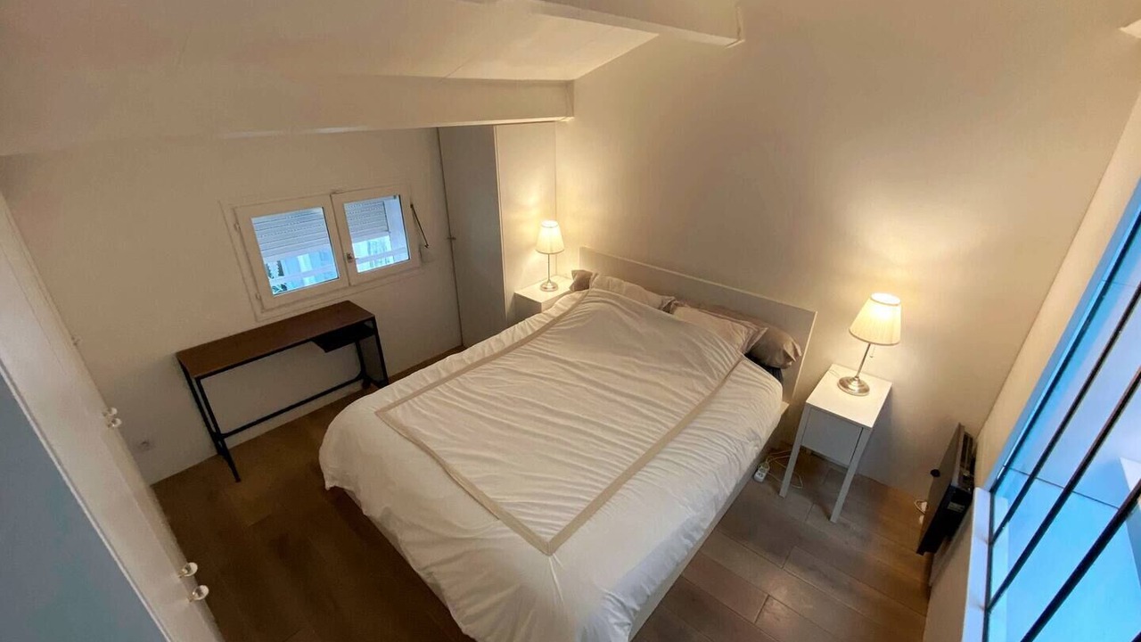 Photo of Bedroom in Belleville
