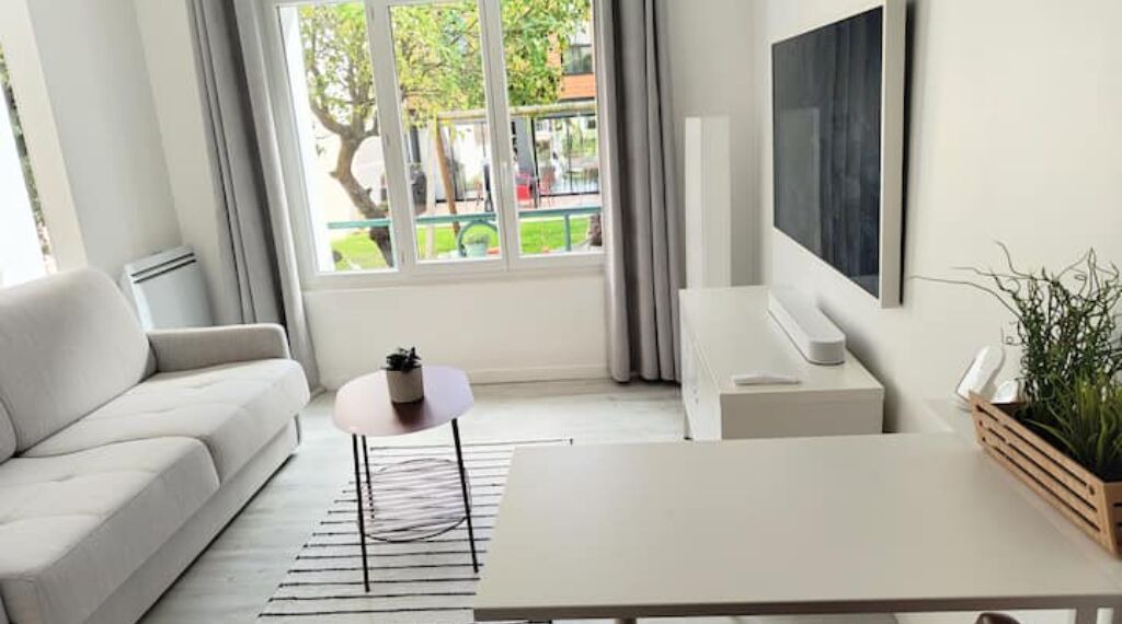 Photo of Livingroom in Chaville