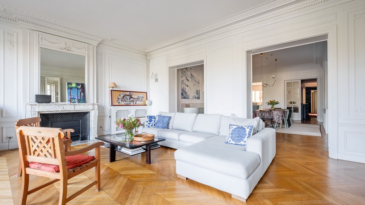 Photo of Livingroom in 16th Arrondissement
