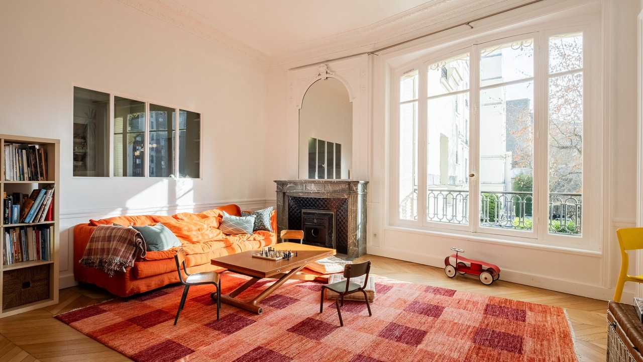 Photo of Livingroom in 16th Arrondissement