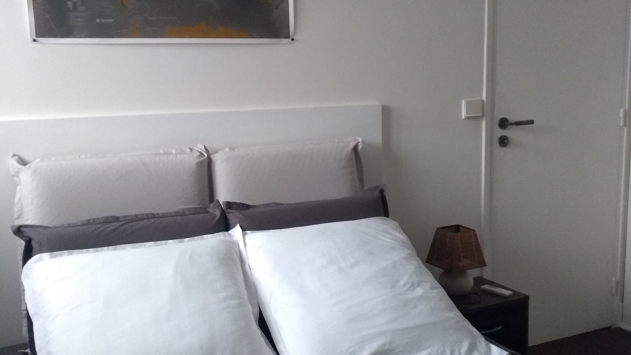 Photo of Bedroom in Plateau - Mont-Valerien