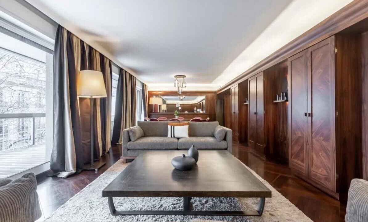Photo of Livingroom in Chaillot