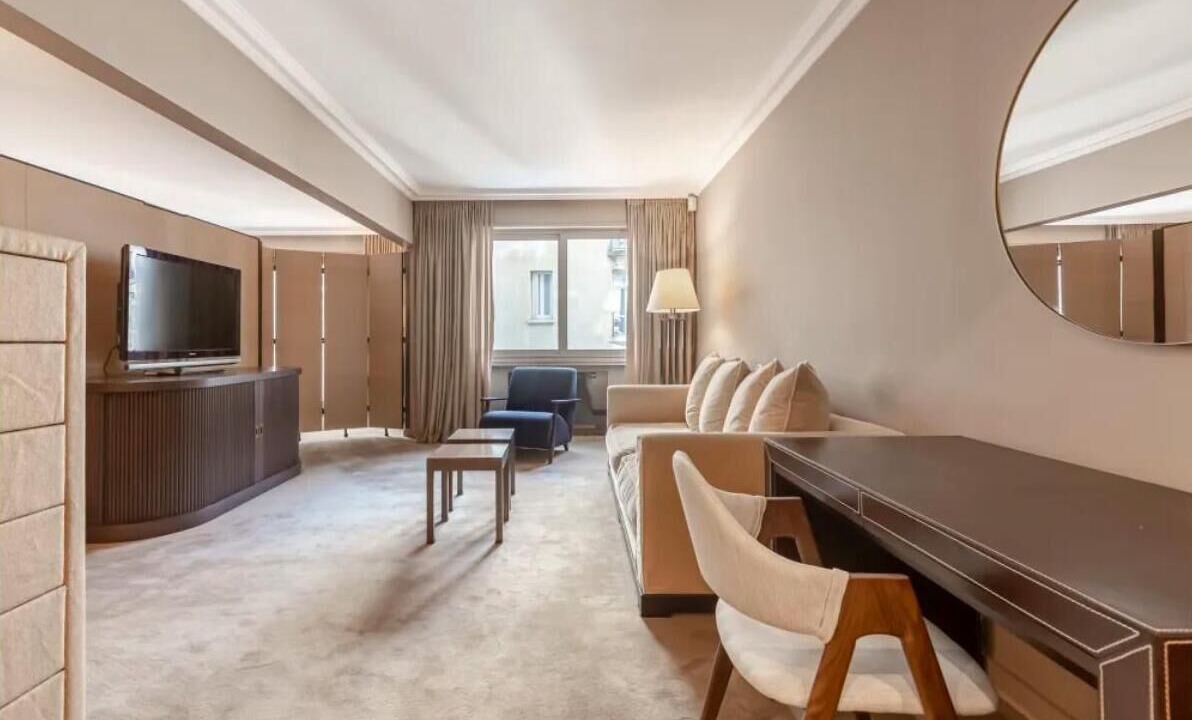 Photo of Livingroom in Chaillot