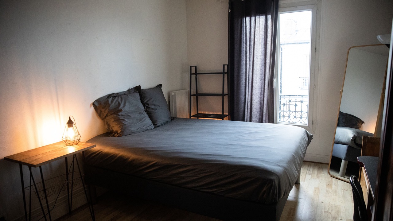 Photo of Bedroom in Les Puces de Saint-Ouen