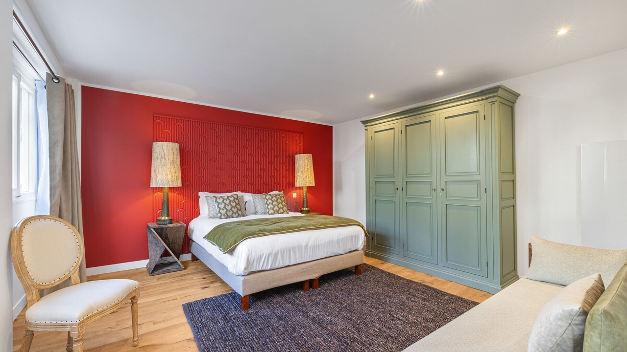Photo of Bedroom in Archives