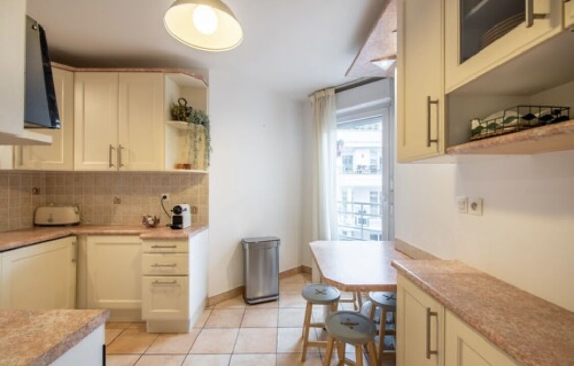 Photo of Kitchen in Saint-Lambert