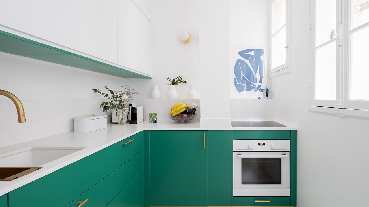 Photo of Kitchen in 16th Arrondissement