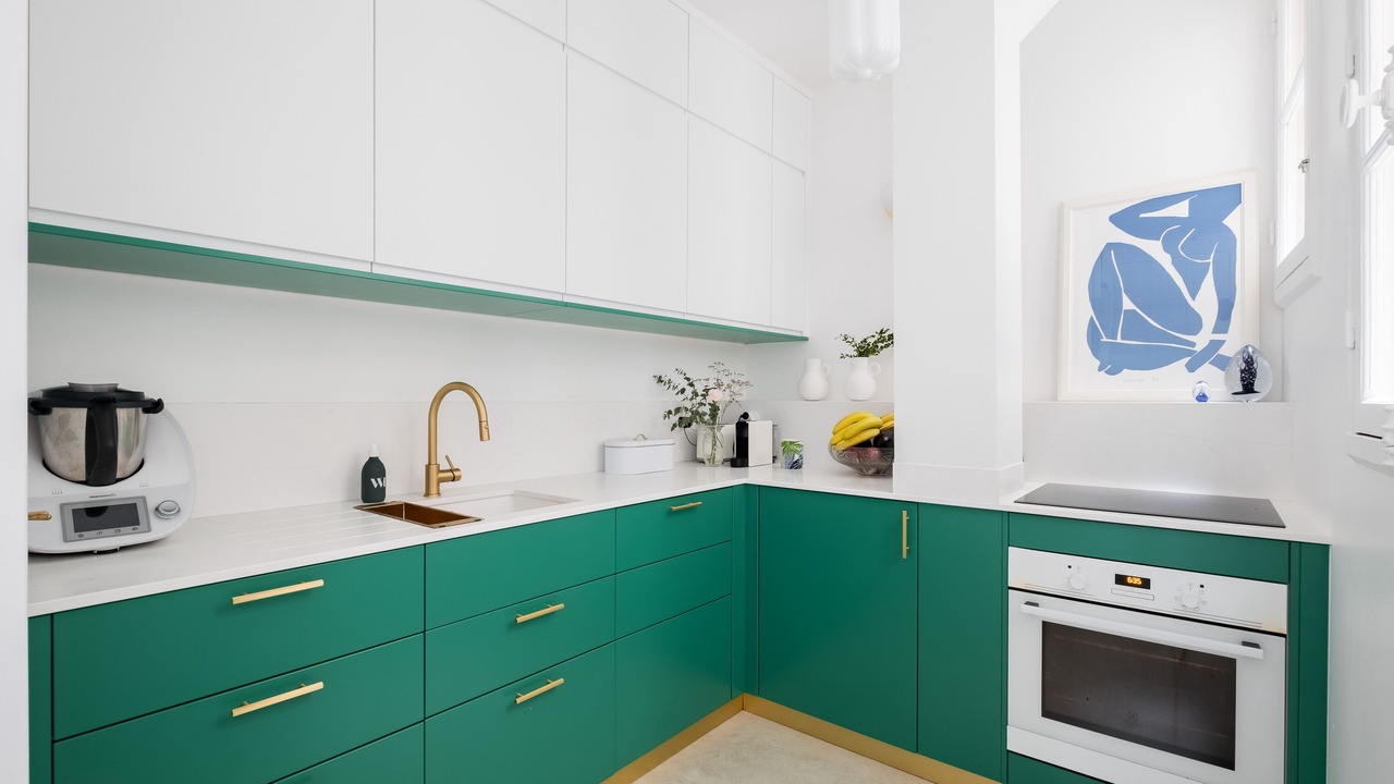 Photo of Kitchen in 16th Arrondissement