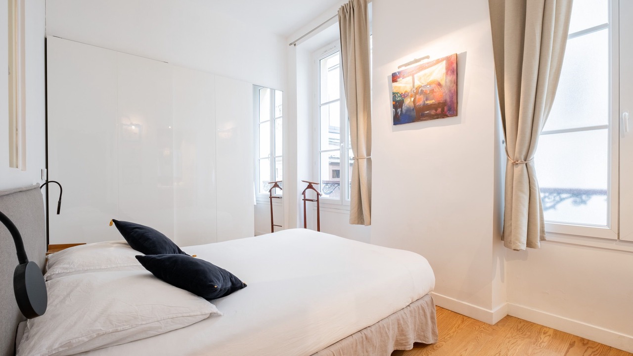 Photo of Bedroom in Batignolles