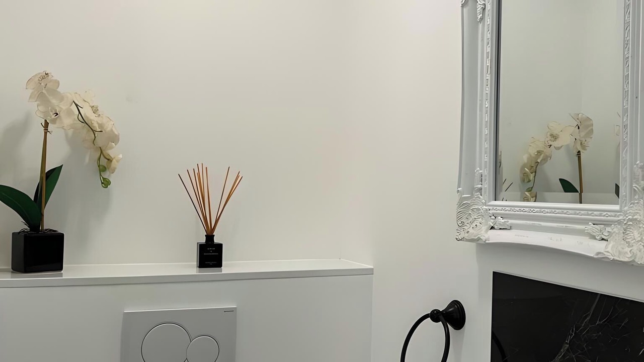Photo of Bathroom in Chaville