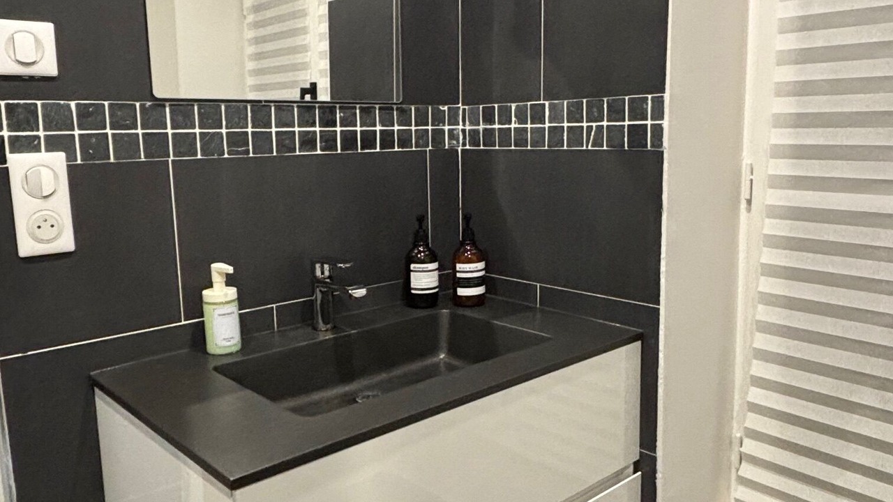 Photo of Bathroom in Epinay-sur-Seine