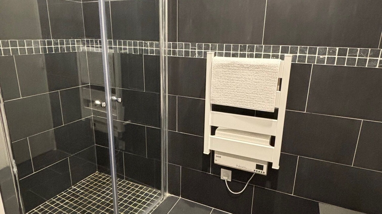 Photo of Bathroom in Epinay-sur-Seine