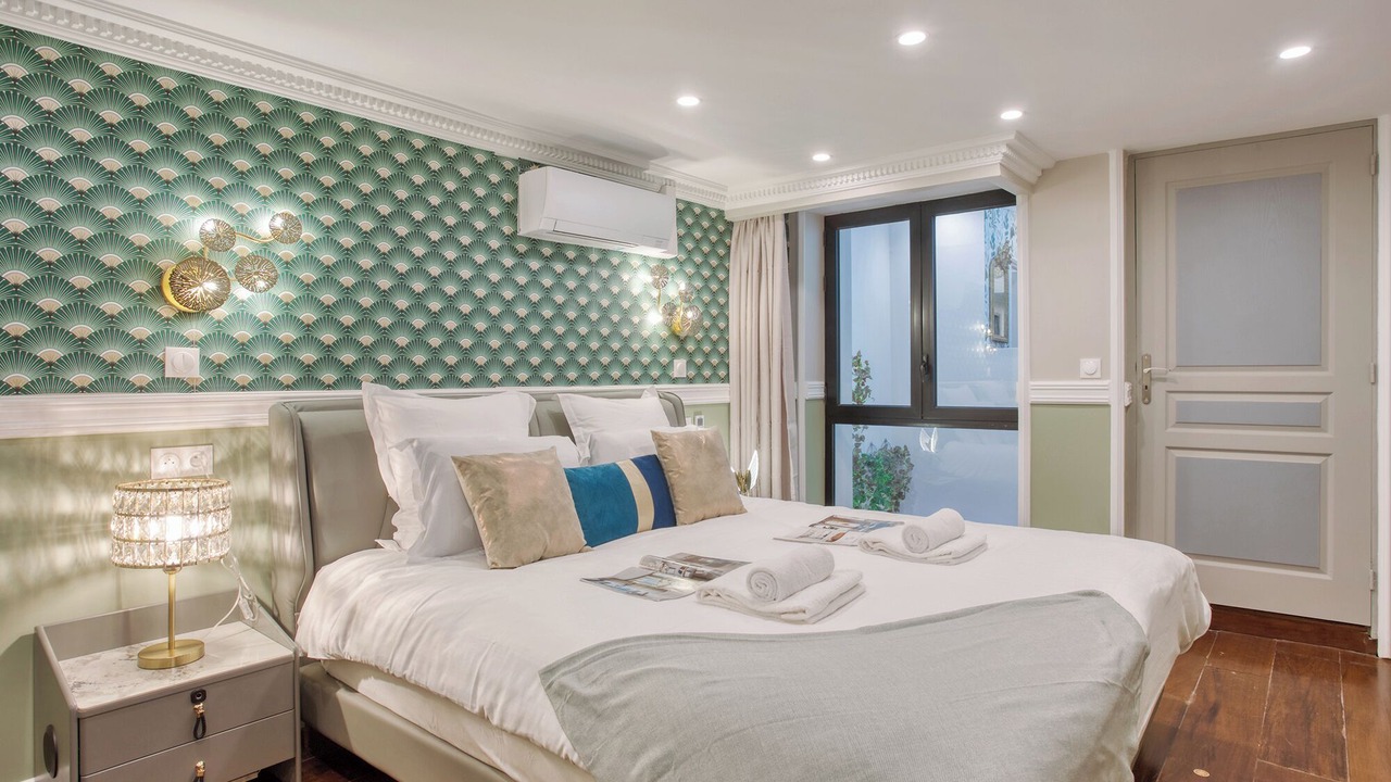 Photo of Bedroom in Arts-et-Metiers