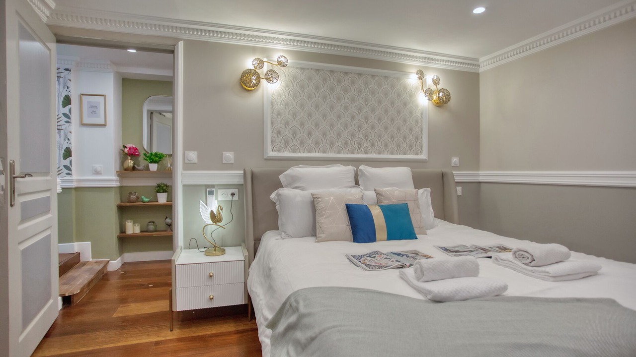 Photo of Bedroom in Arts-et-Metiers