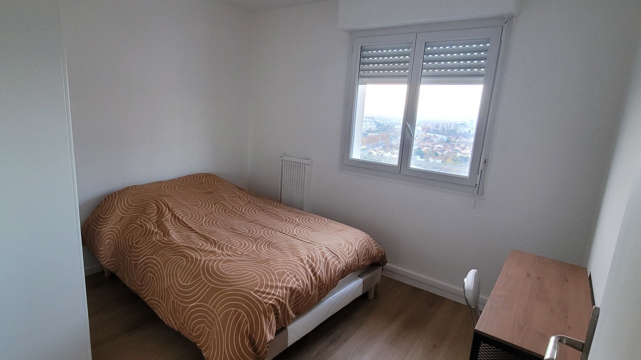 Photo of Bedroom in Epinay-sur-Seine