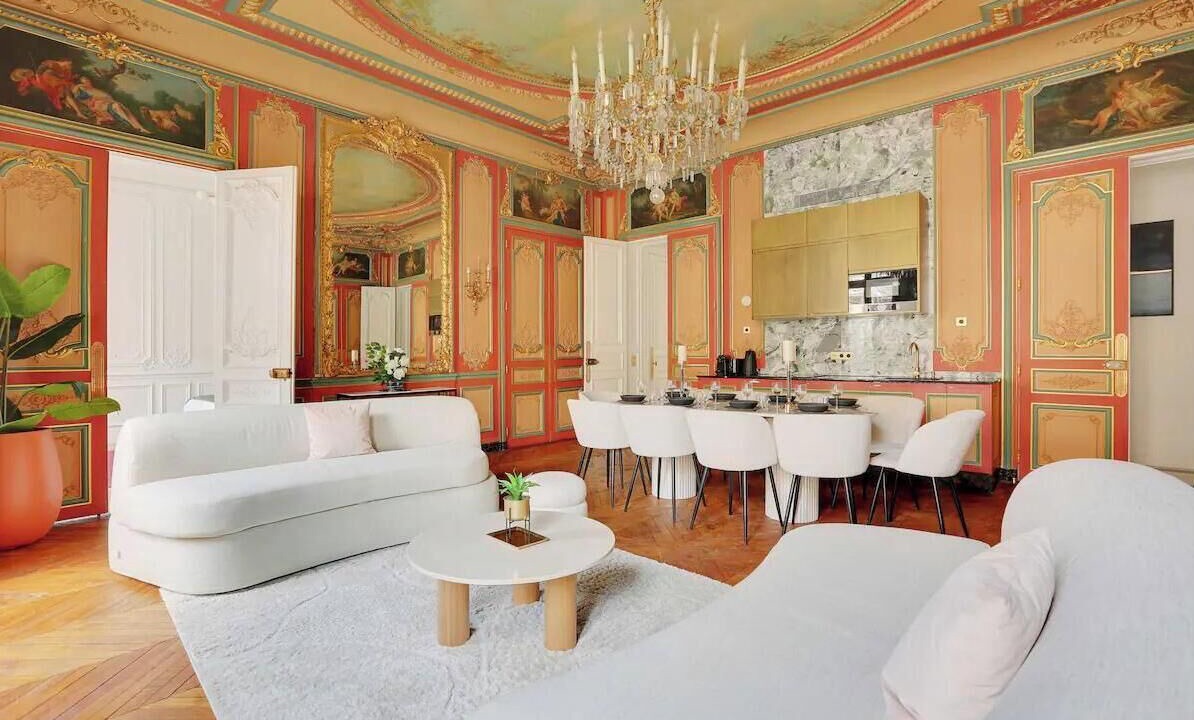 Photo of Livingroom in L'Europe