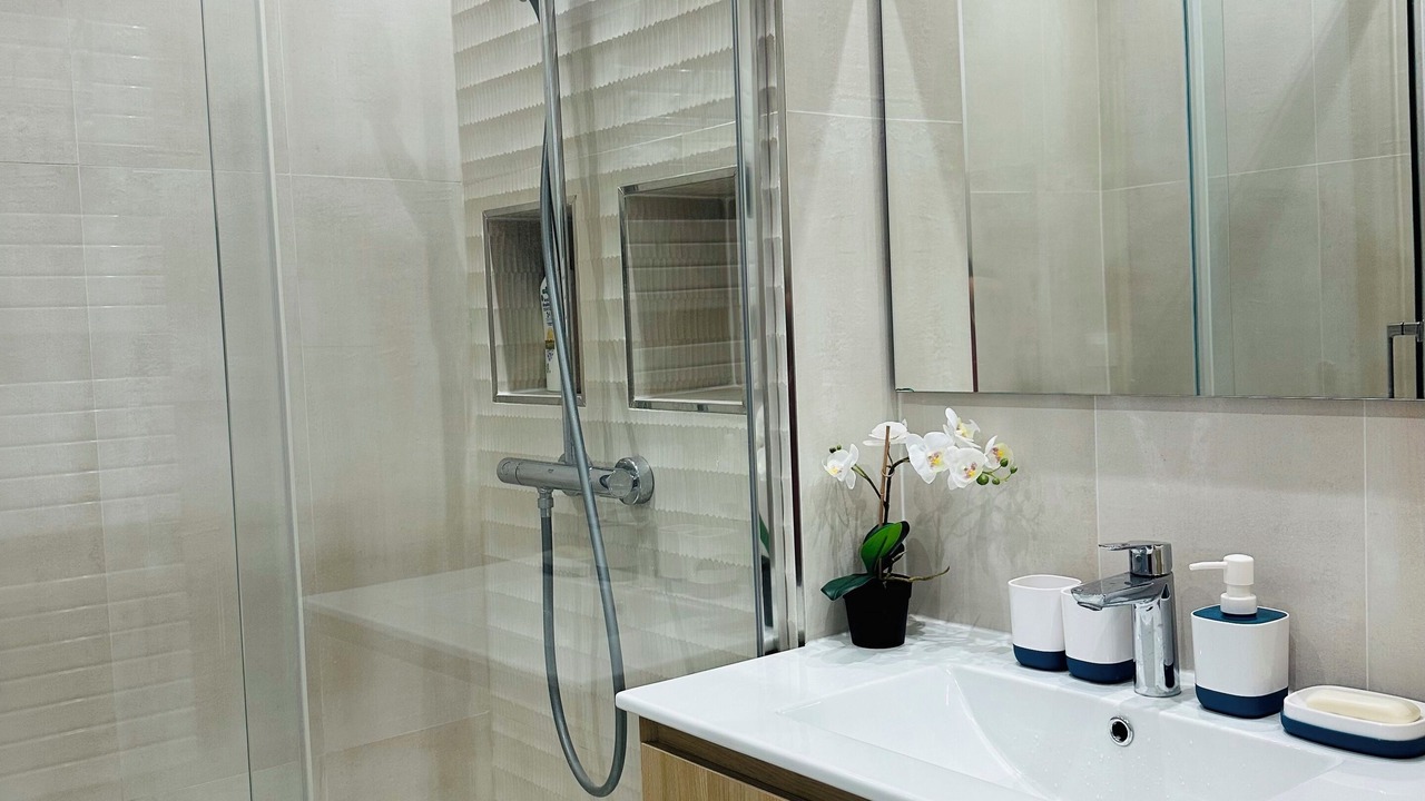 Photo of Bathroom in Antony