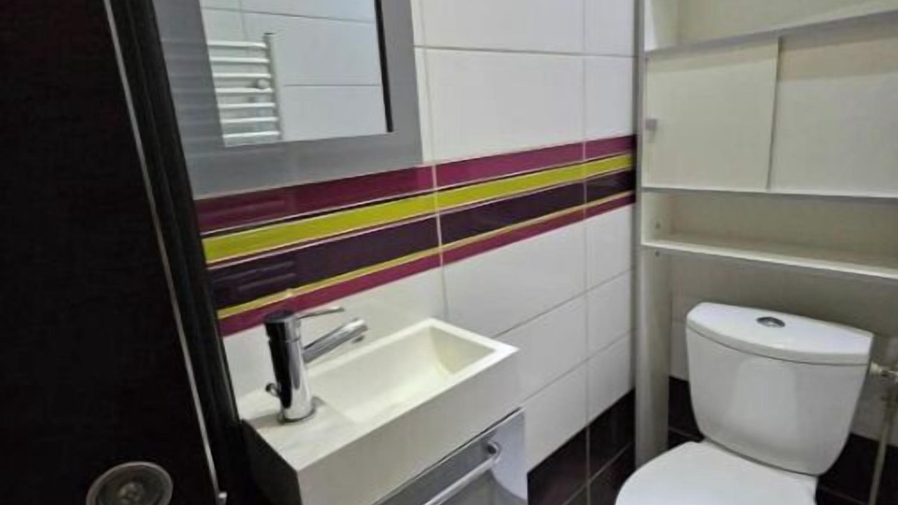 Photo of Bathroom in Alfortville