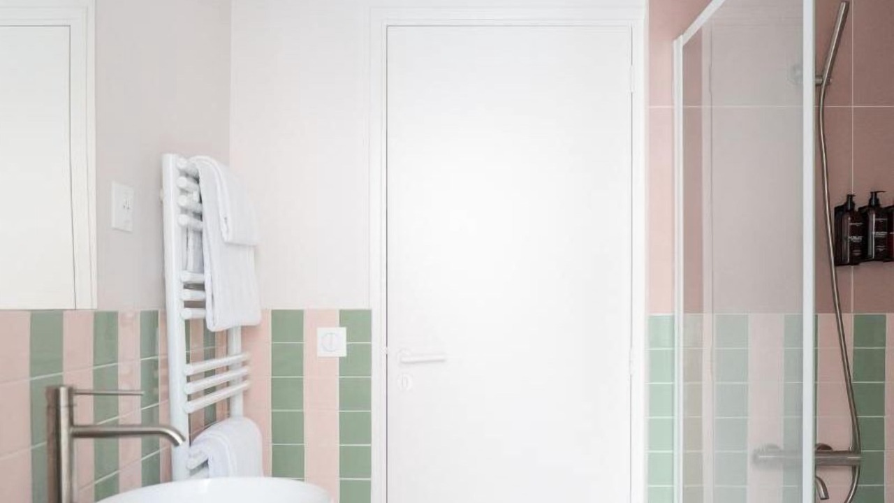 Photo of Bathroom in Butte-aux-Cailles