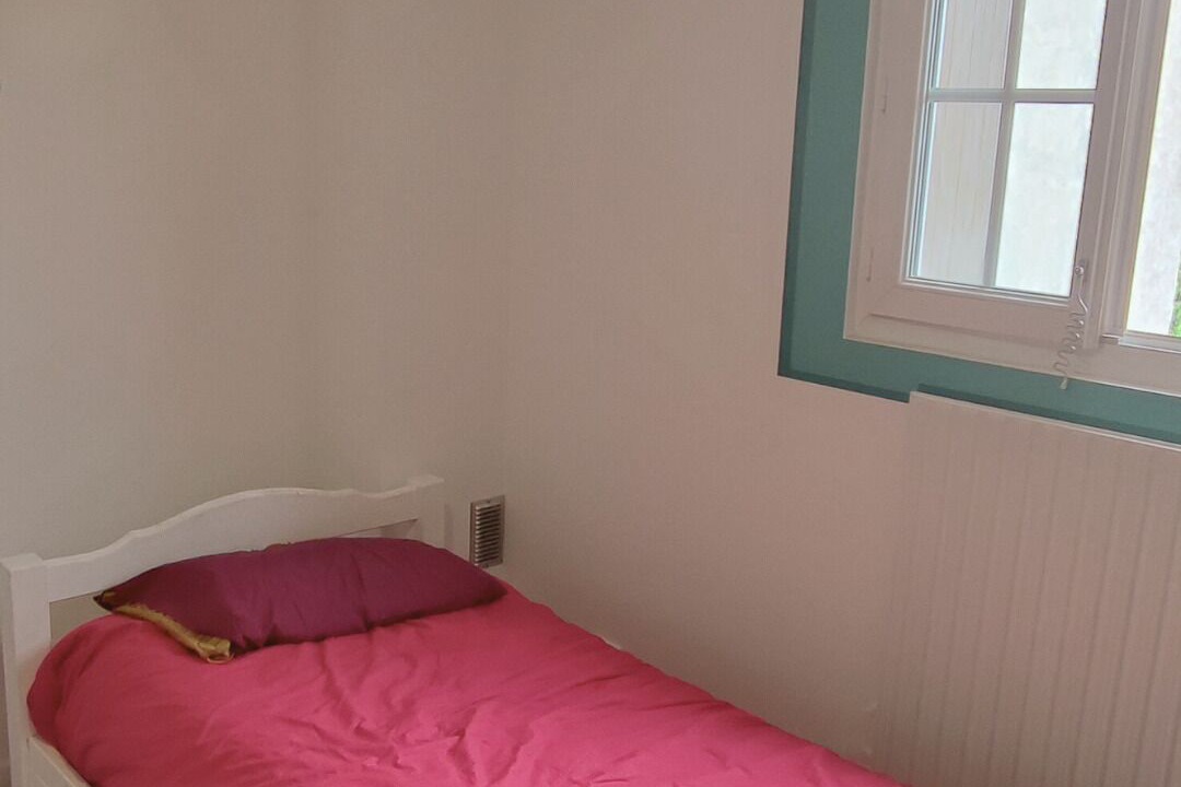 Photo of Bedroom in Rosny-sous-Bois