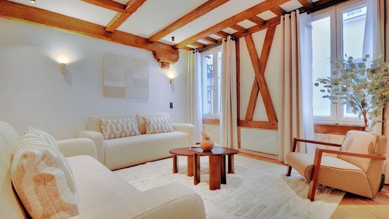Photo of Livingroom in Sorbonne