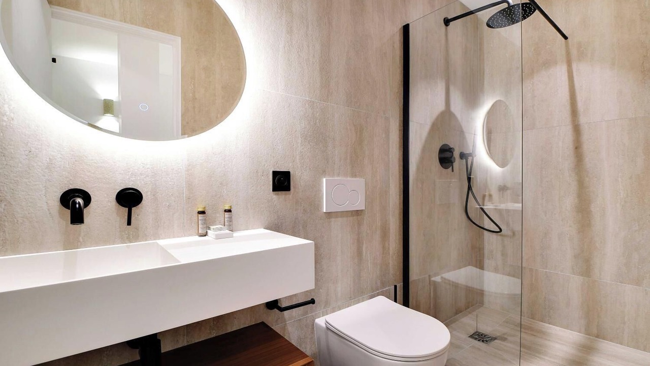 Photo of Bathroom in Sorbonne