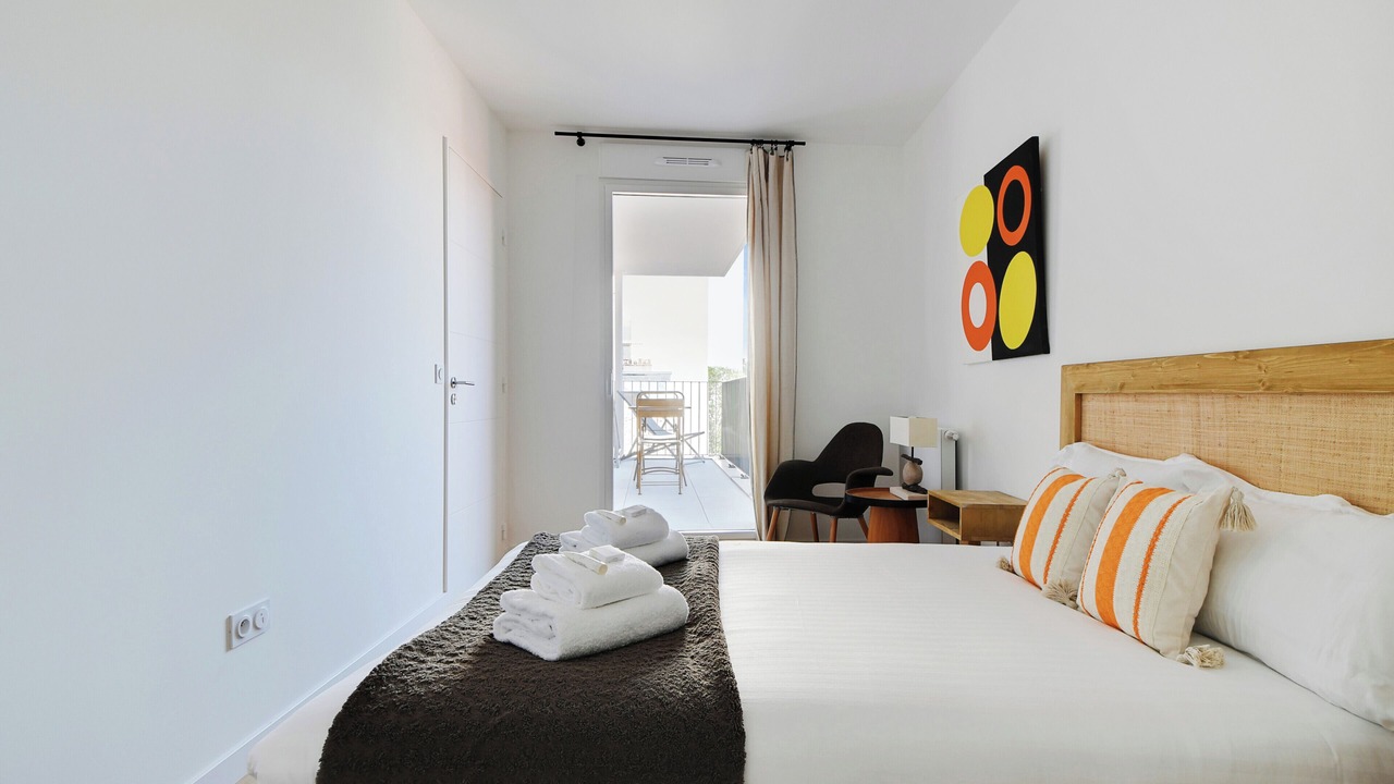 Photo of Bedroom in Clichy