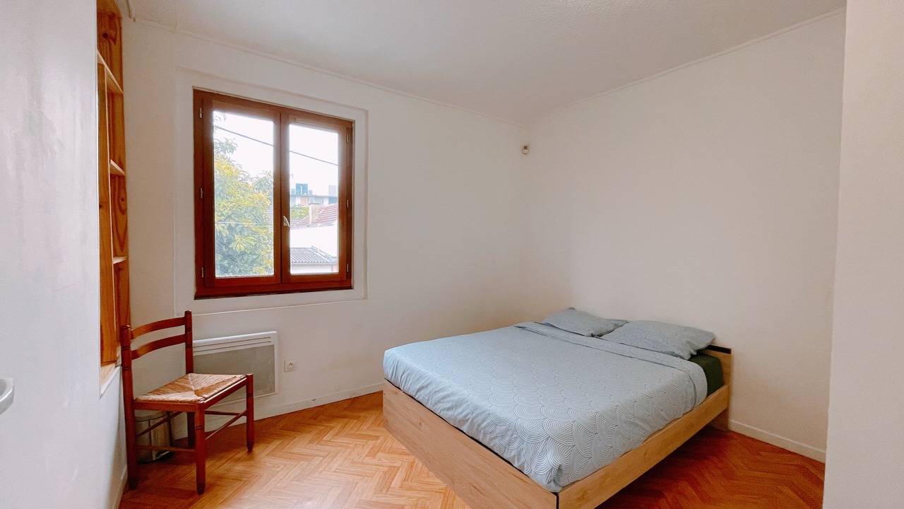 Photo of Bedroom in Villejuif