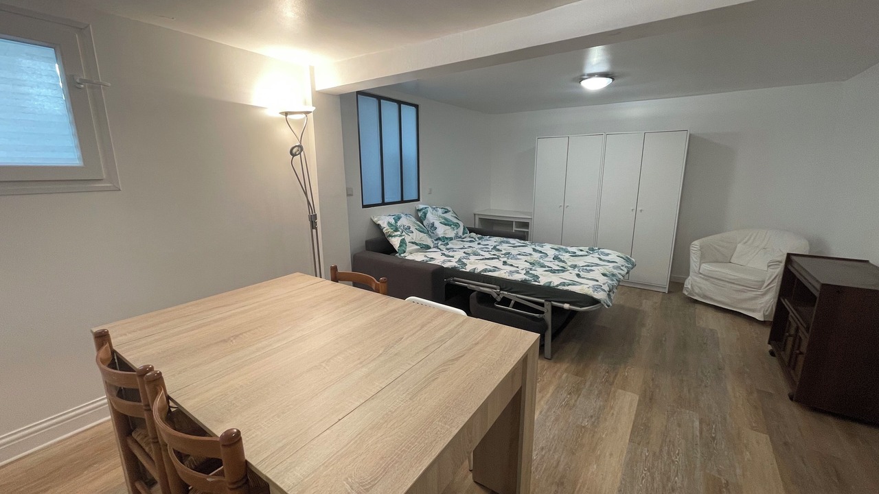 Photo of Bedroom in Villejuif