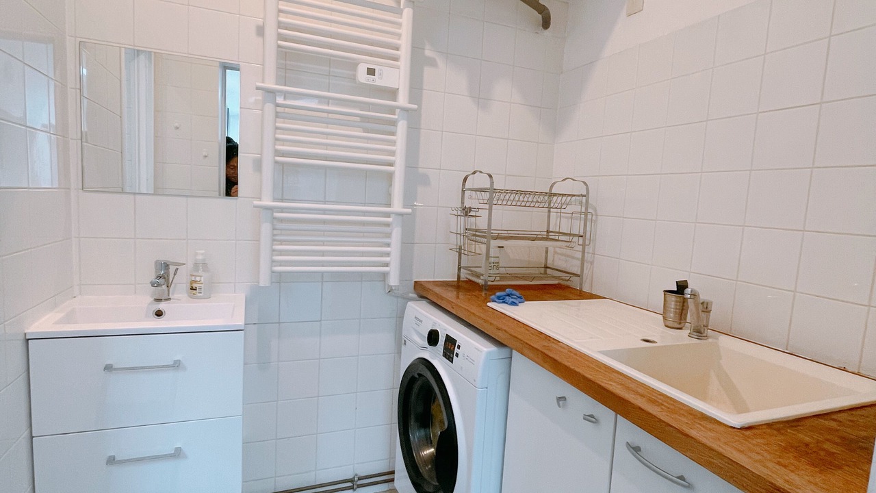 Photo of Bathroom in Villejuif