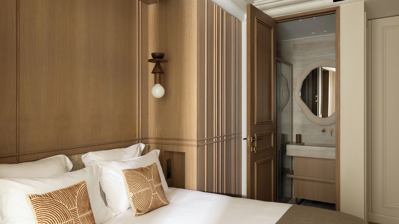 Photo of Bedroom in 2nd Arrondissement