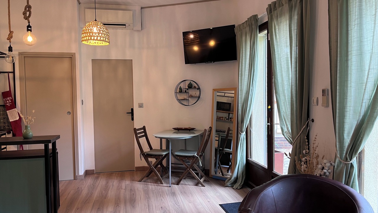 Photo of Bedroom in Chaville