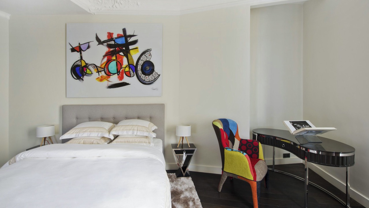 Photo of Bedroom in Chaillot