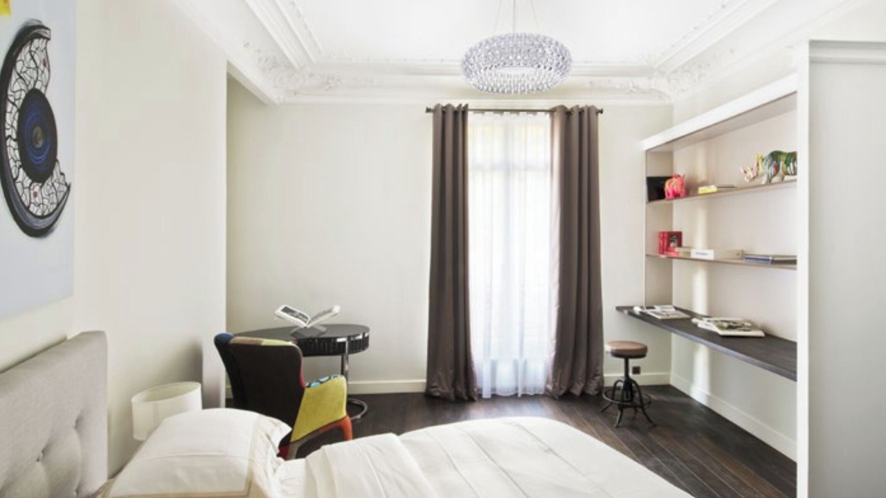 Photo of Bedroom in Chaillot