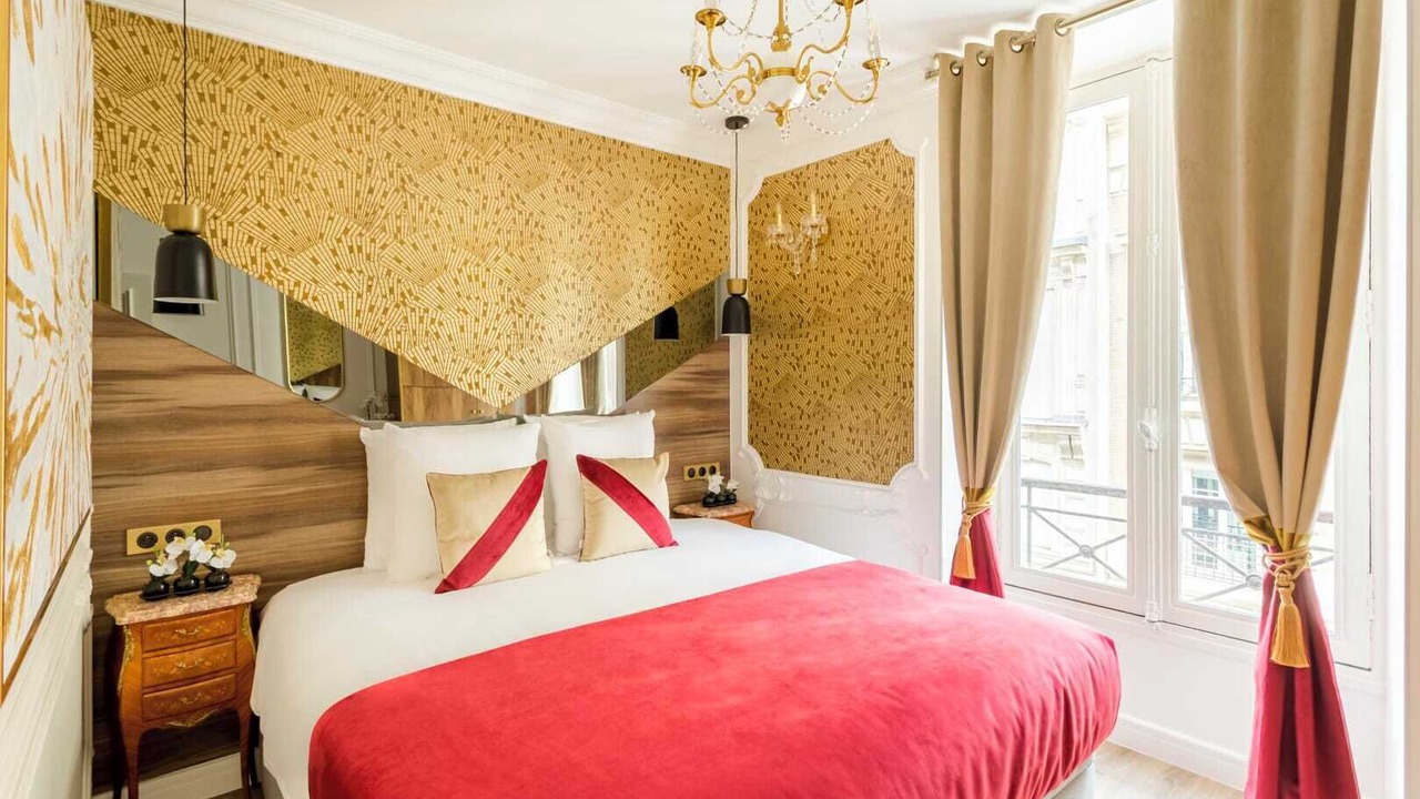 Photo of Bedroom in Quartier de la Place-Vendome