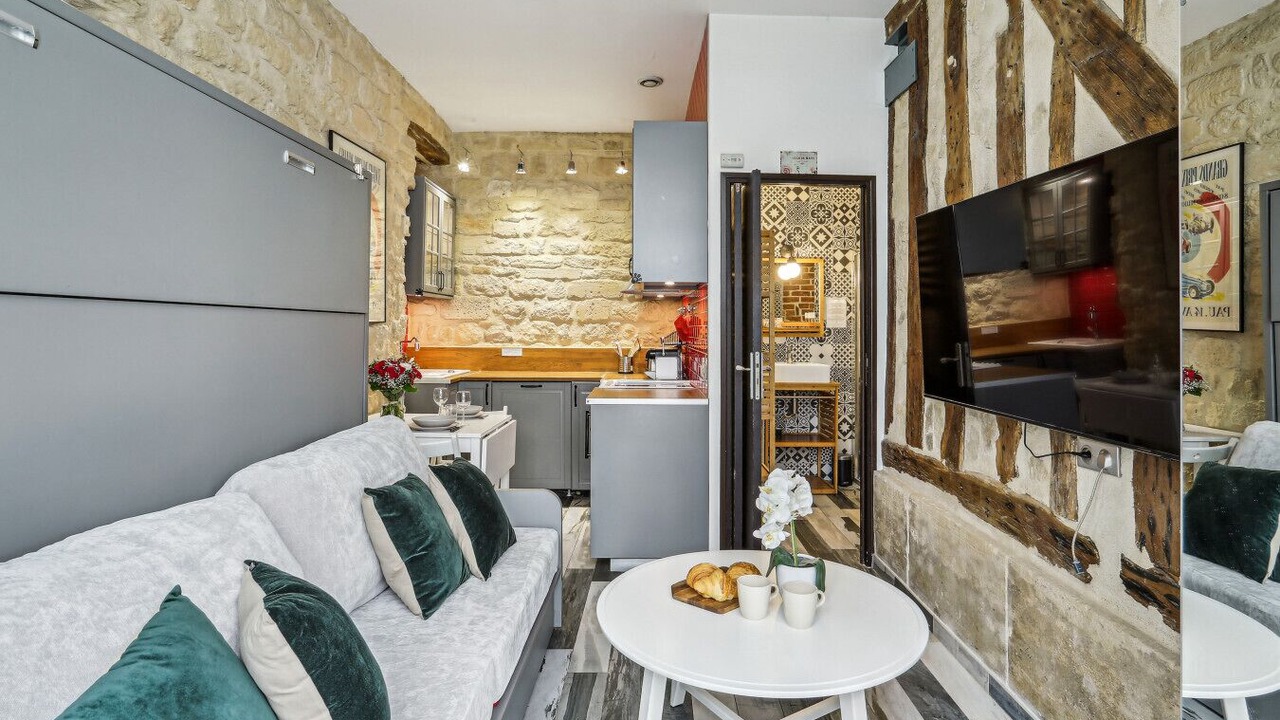 Photo of Livingroom in Quartier du Faubourg-Montmartre