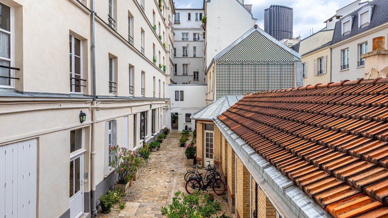 Photo of Outdoor in Quartier de l'Ecole-Militaire
