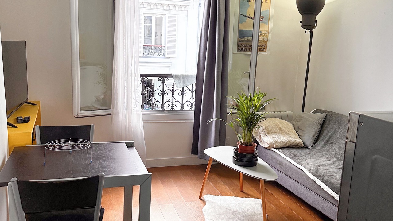 Photo of Livingroom in Combat