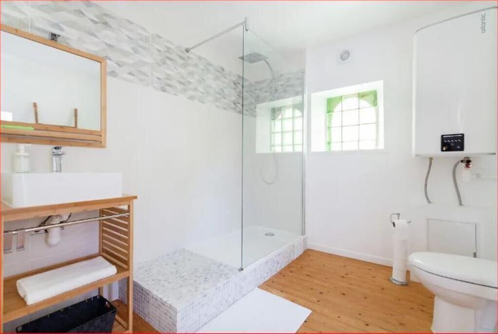 Photo of Bathroom in Saint-Germain-sur-Morin