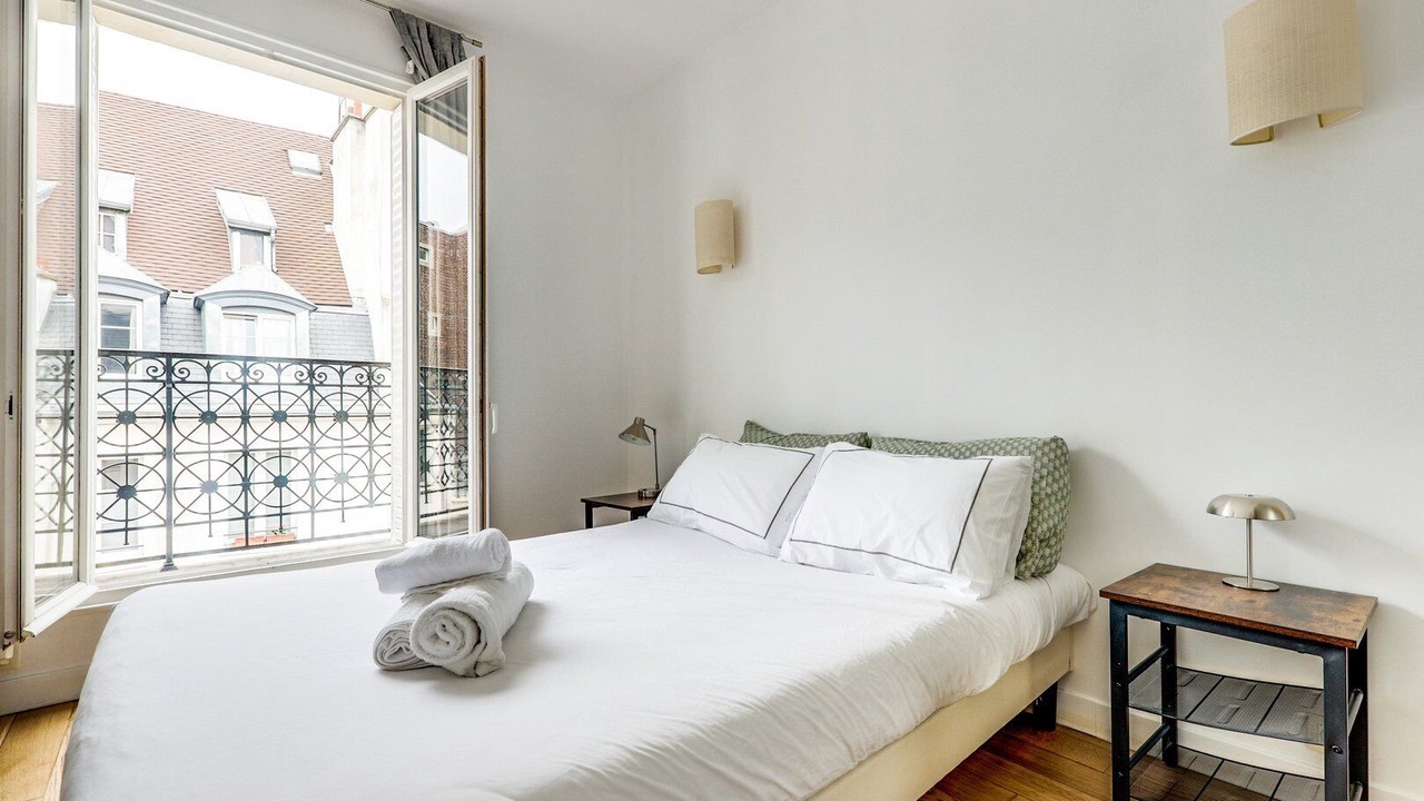 Photo of Bedroom in Sorbonne