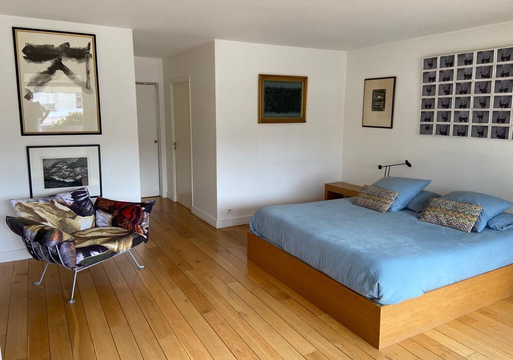 Photo of Bedroom in Quinze-Vingts