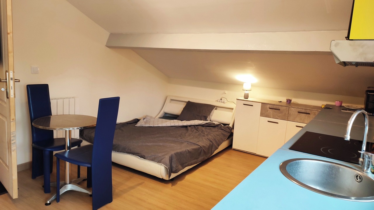 Photo of Bedroom in La Courneuve
