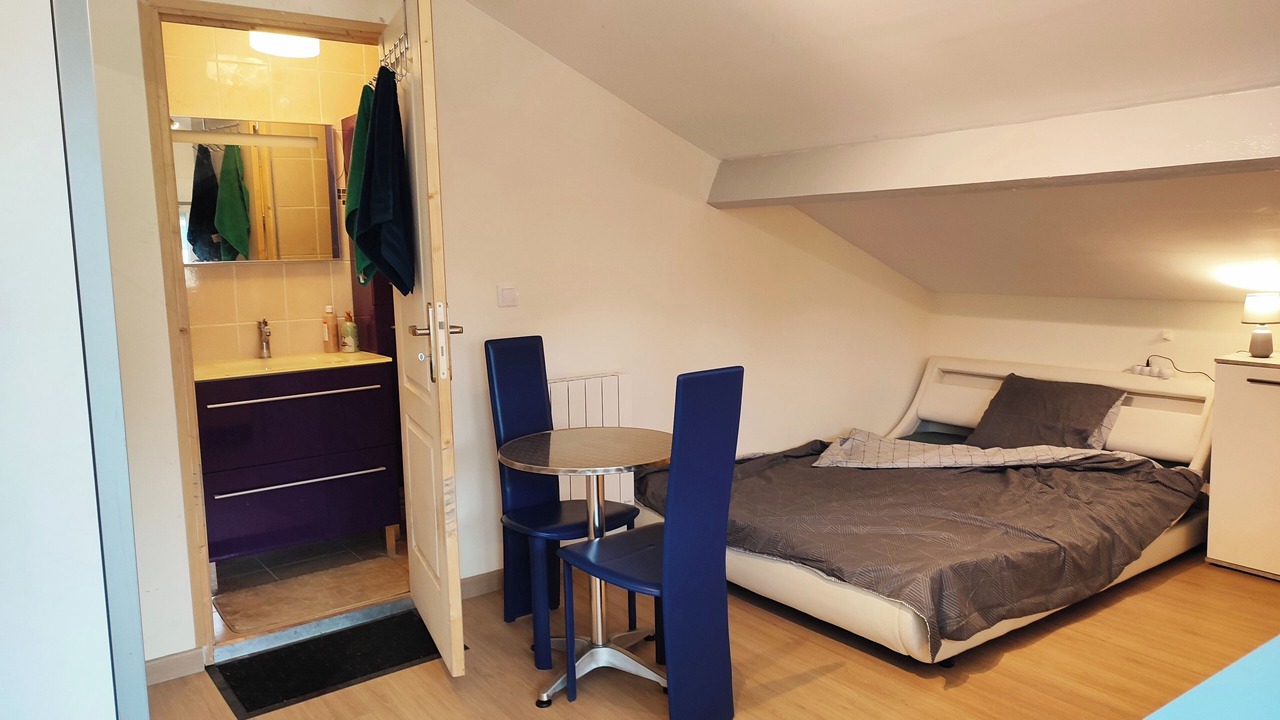 Photo of Bedroom in La Courneuve