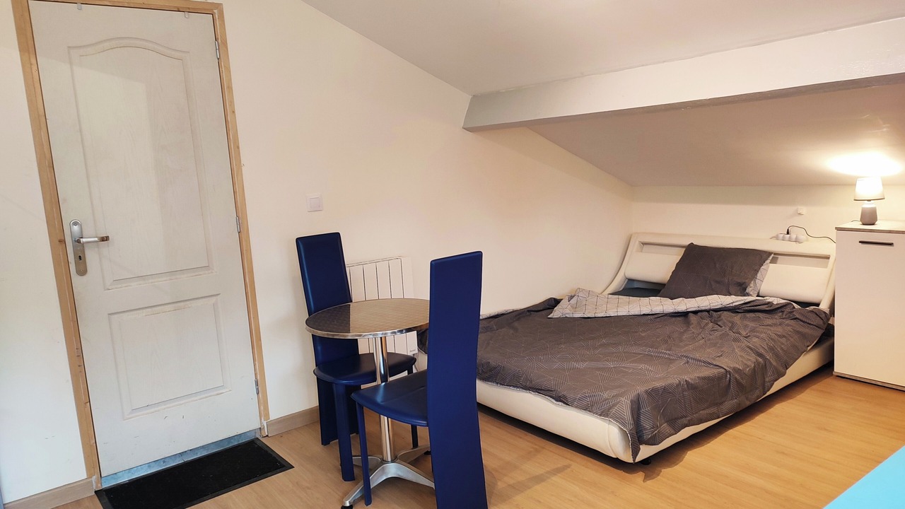 Photo of Bedroom in La Courneuve