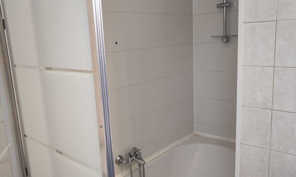 Photo of Bathroom in Roissy-en-France