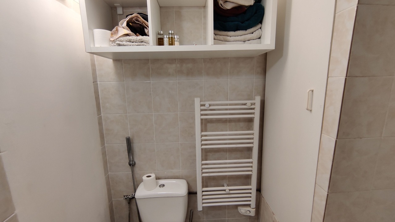 Photo of Bathroom in Esbly