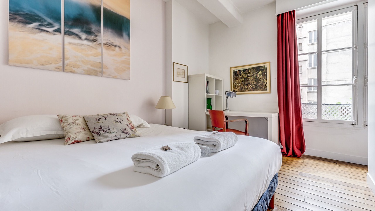 Photo of Bedroom in Passy