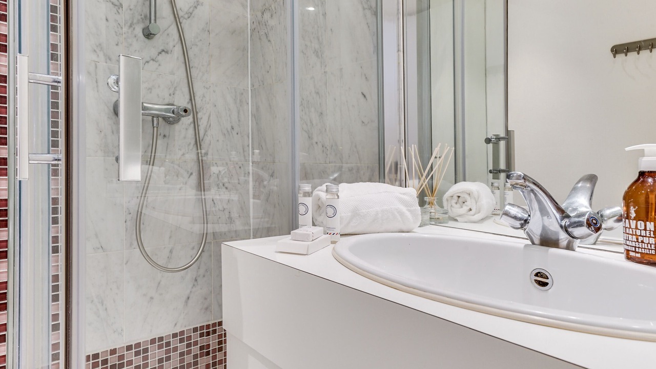 Photo of Bathroom in Passy