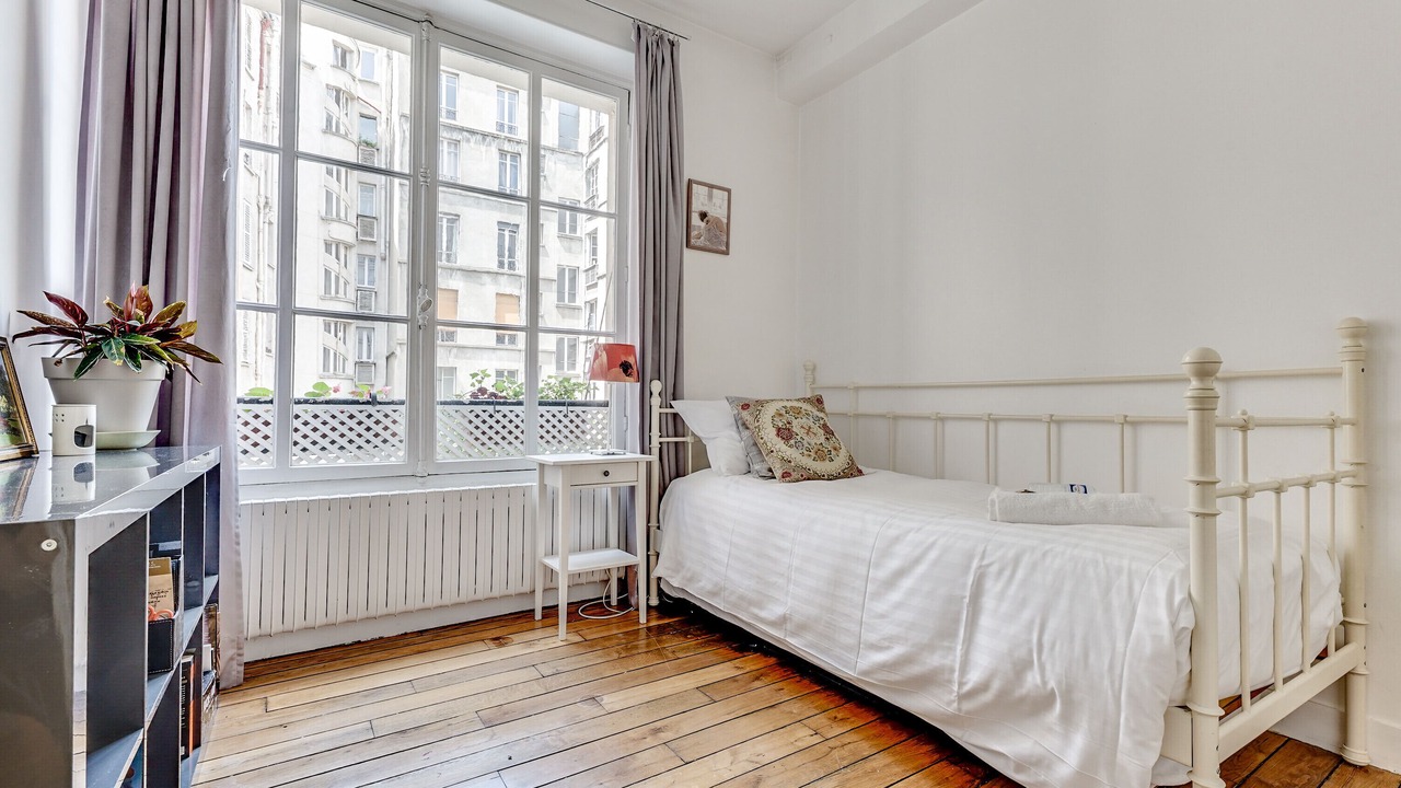 Photo of Bedroom in Passy