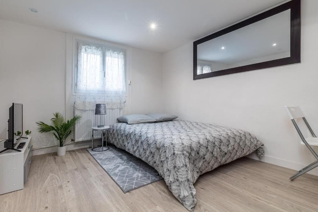 Photo of Bedroom in Jablines